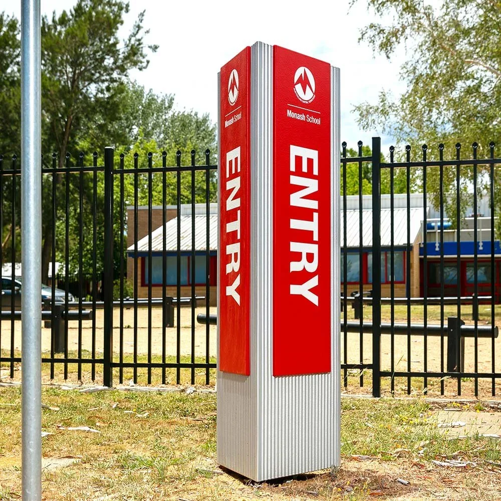 monash-school-entrance-monument-sign.webp