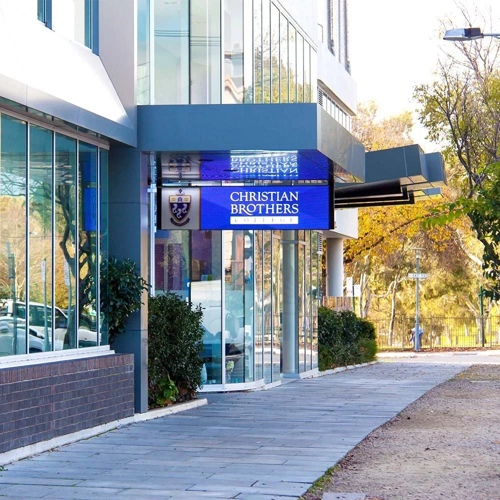 christian-brothers-college-adelaide-junior-campus-awning-led-sign.webp
