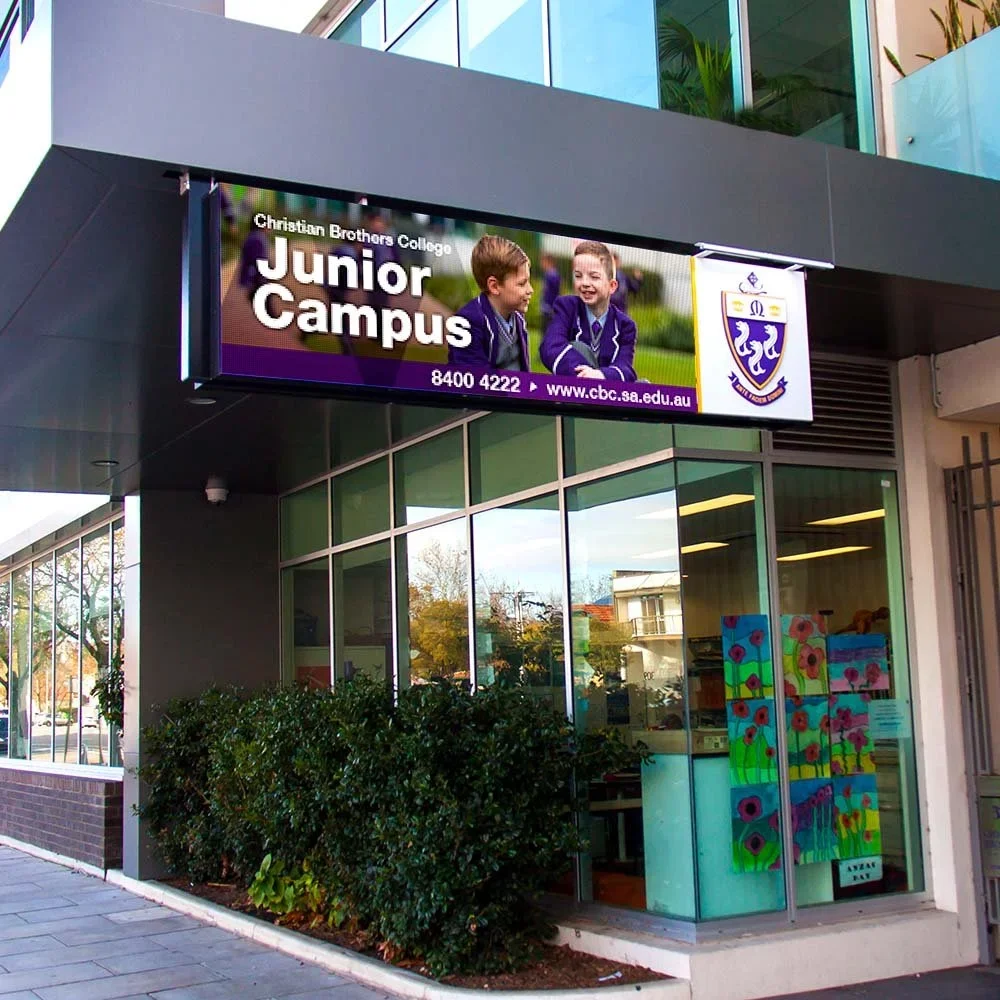 christian-brothers-college-adelaide-under-awning-changeable-led-message-board-sign.webp