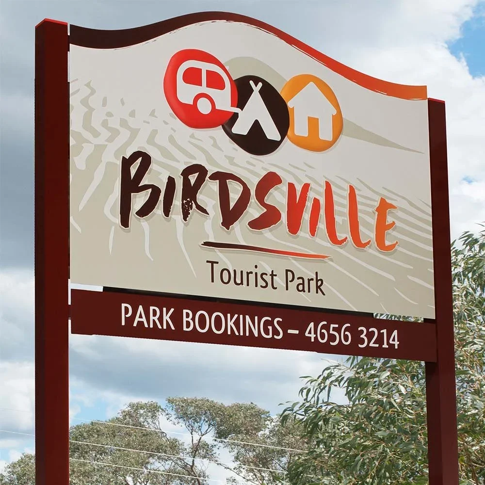 diamantina-shire-birdsville-tourism-sign.webp
