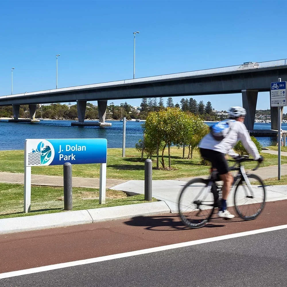 east-fremantle-council-park-signs-river-perth.webp