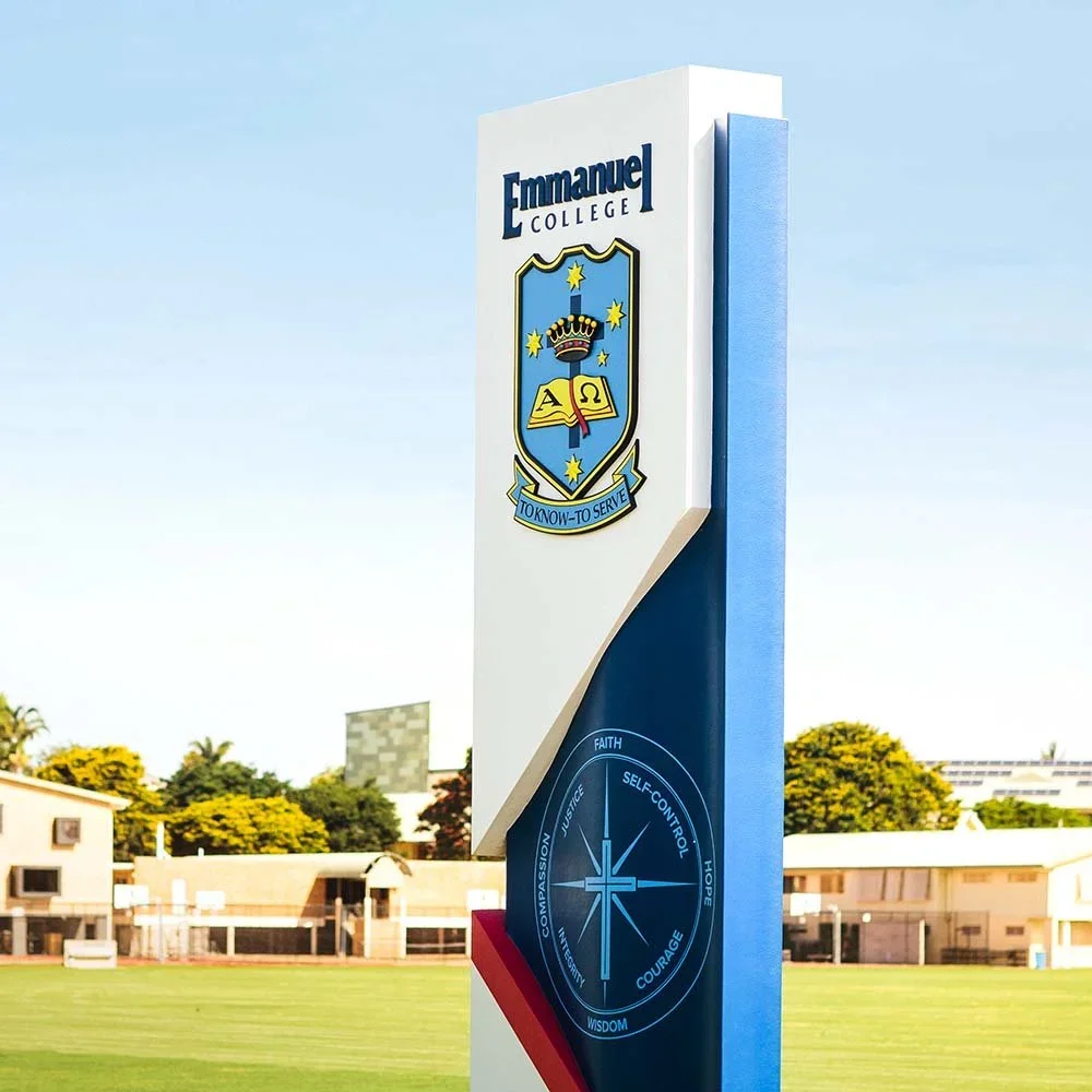 emmanuel-college-carrara-gold-coast-entrance-statement-curved-pylon-sign.webp