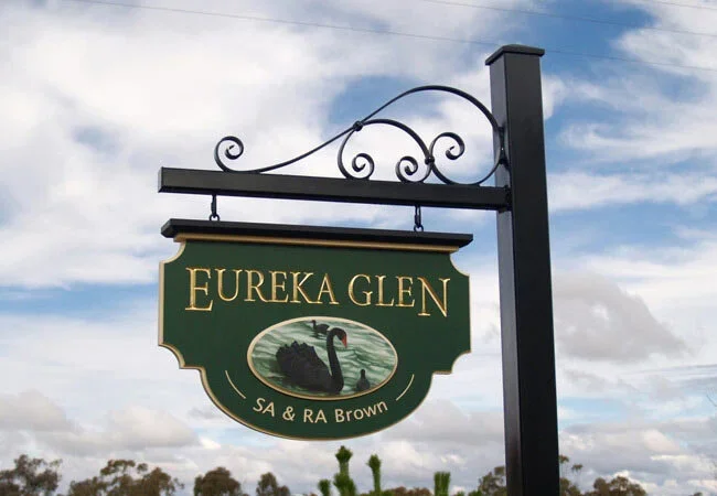 eureka-glen-house-sign.webp