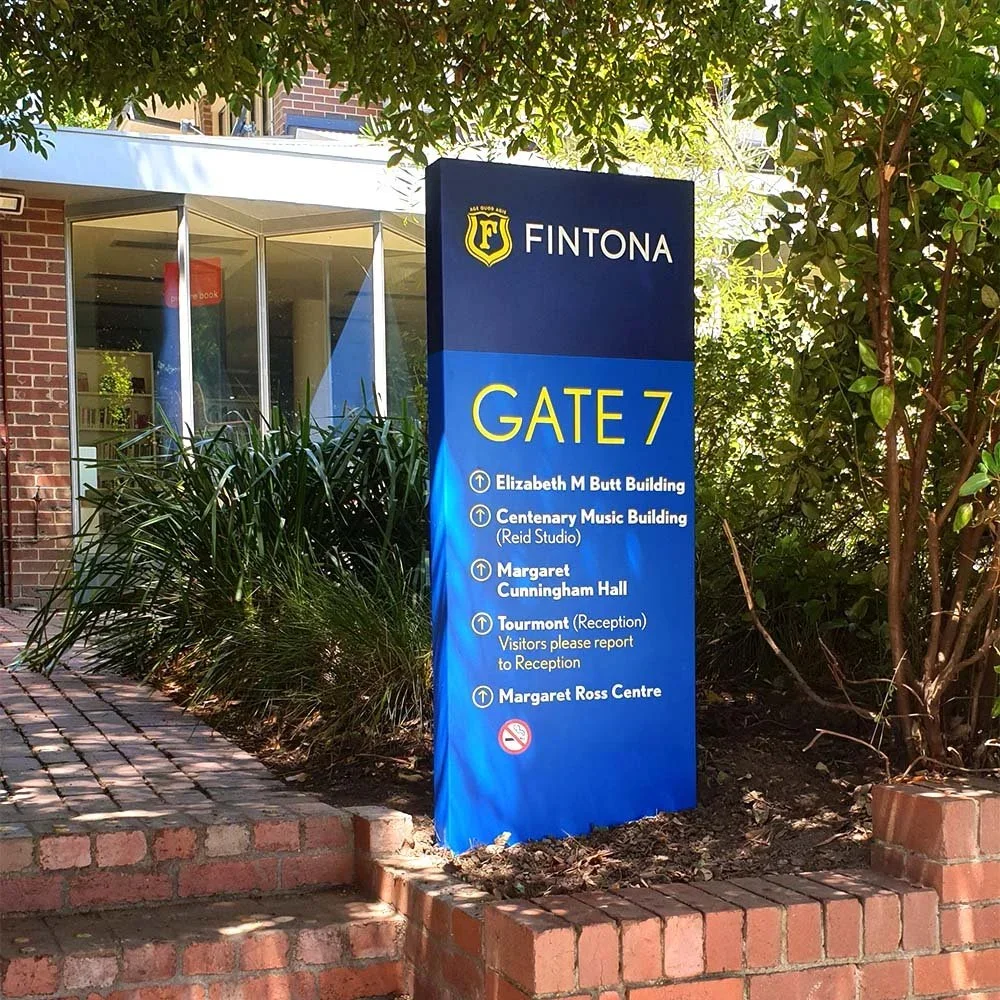 fintona-gate-7-miniature-wayfinding-signage.webp
