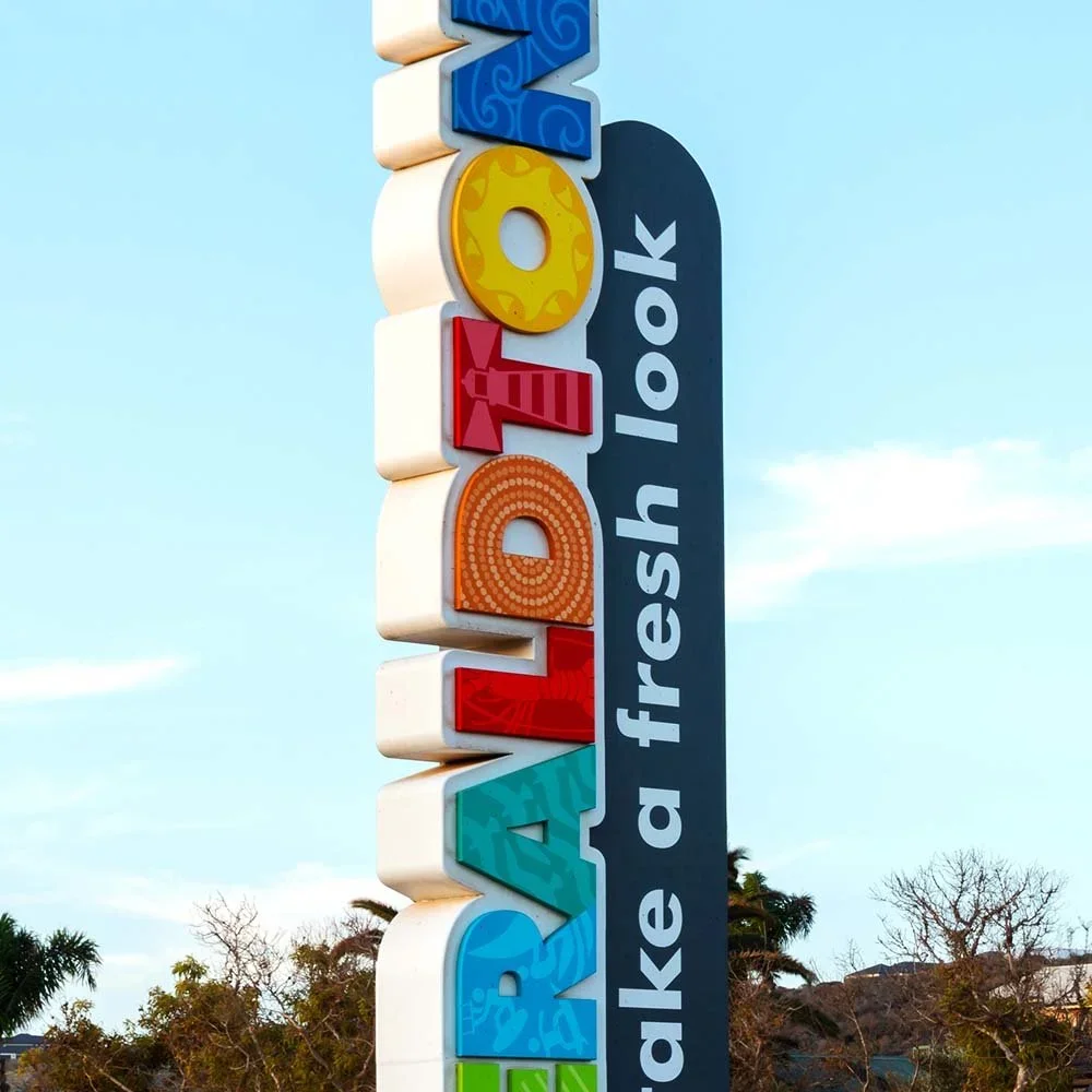 greater-geraldton-artwork-entrance-statement.webp