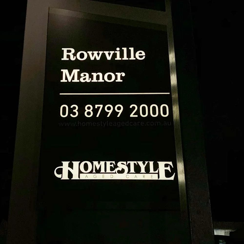 homestyle-aged-care-illuminated-pylon-branding-signs.webp