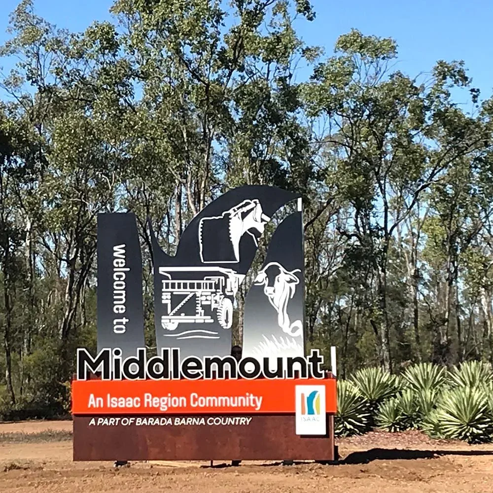 isaac-regional-college-middlemount-frangible-sign.webp