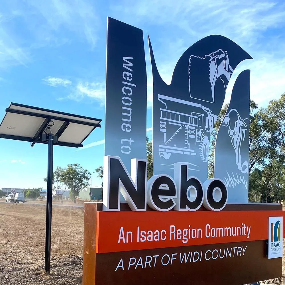 isaac-regional-council-nebo-entrance-solar-powered-sign.webp