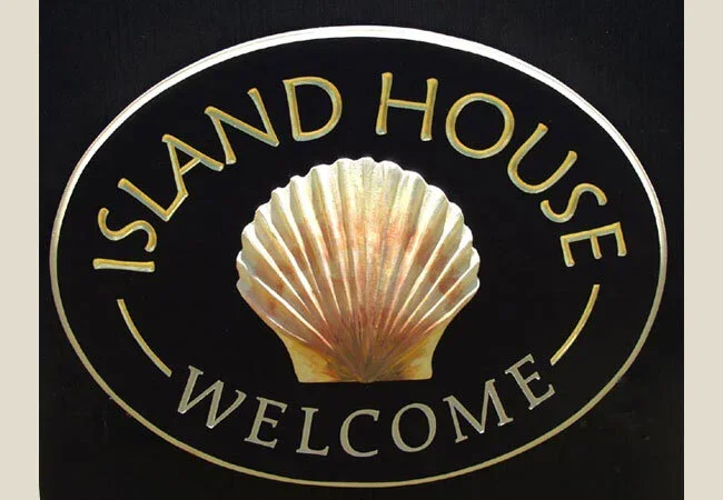 island-house-sign_1.webp