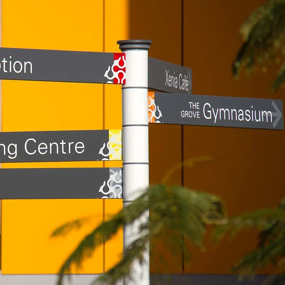 joseph-banks-secondary-college-streetpole-signage.webp