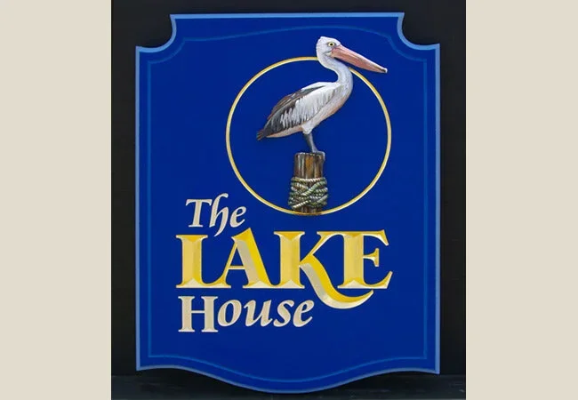 lake-house-sign_1.webp