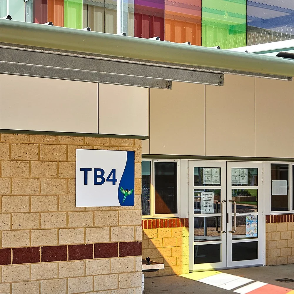 lesmurdie-primary-school-building-number-signage-perth.webp