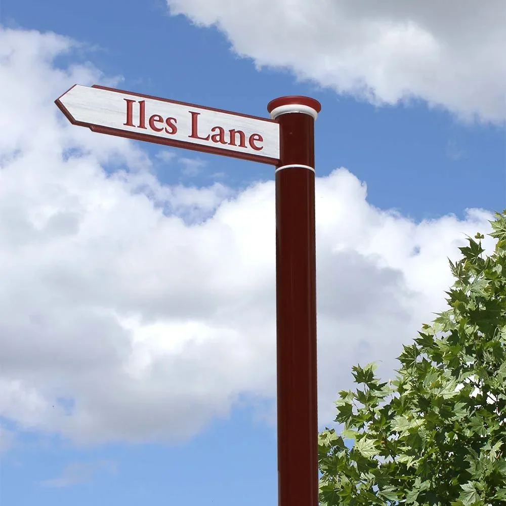 markarna-streetpole-directional-sign.webp