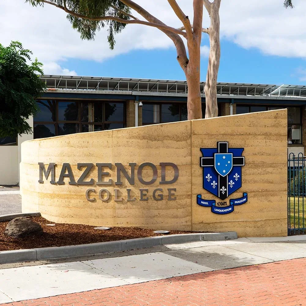 mazenod-college-campus-entrance-signage.webp
