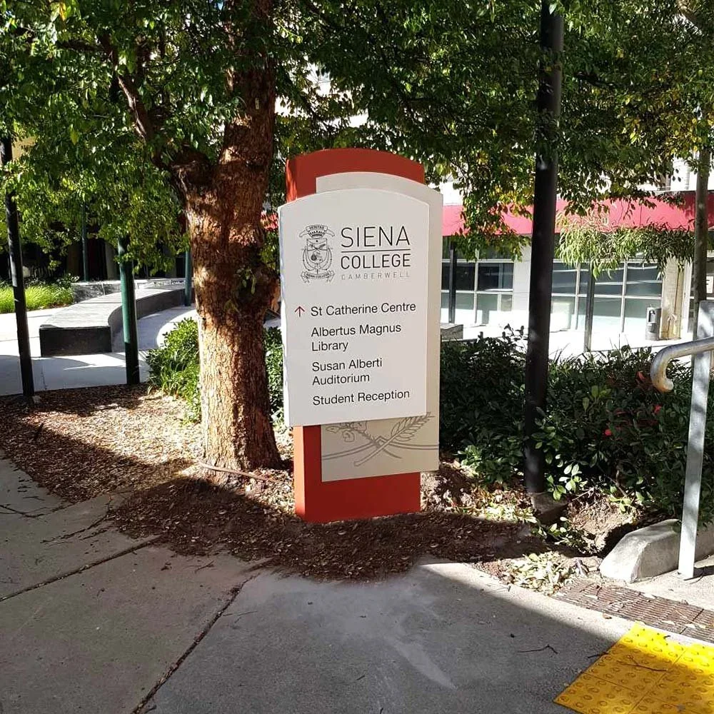 siena-college-camberwell-directional-plinth-sign.webp