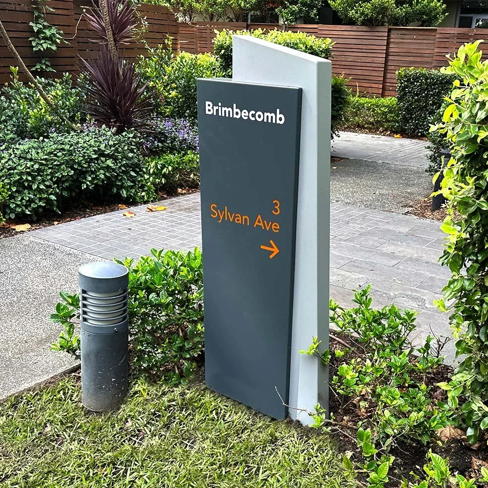 the-village-balgowlah-podium-illuminated-directional-signage.webp