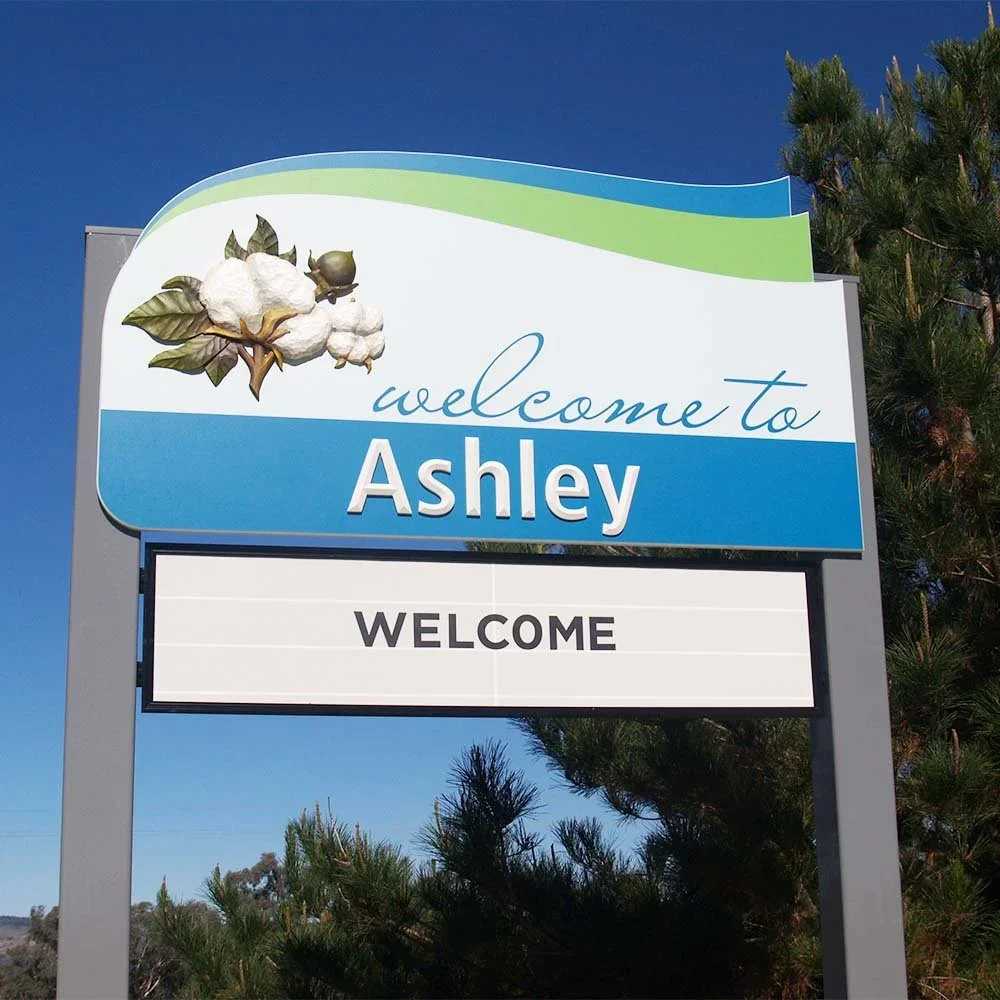 moree-plains-regional-council-town-entry-signs.webp