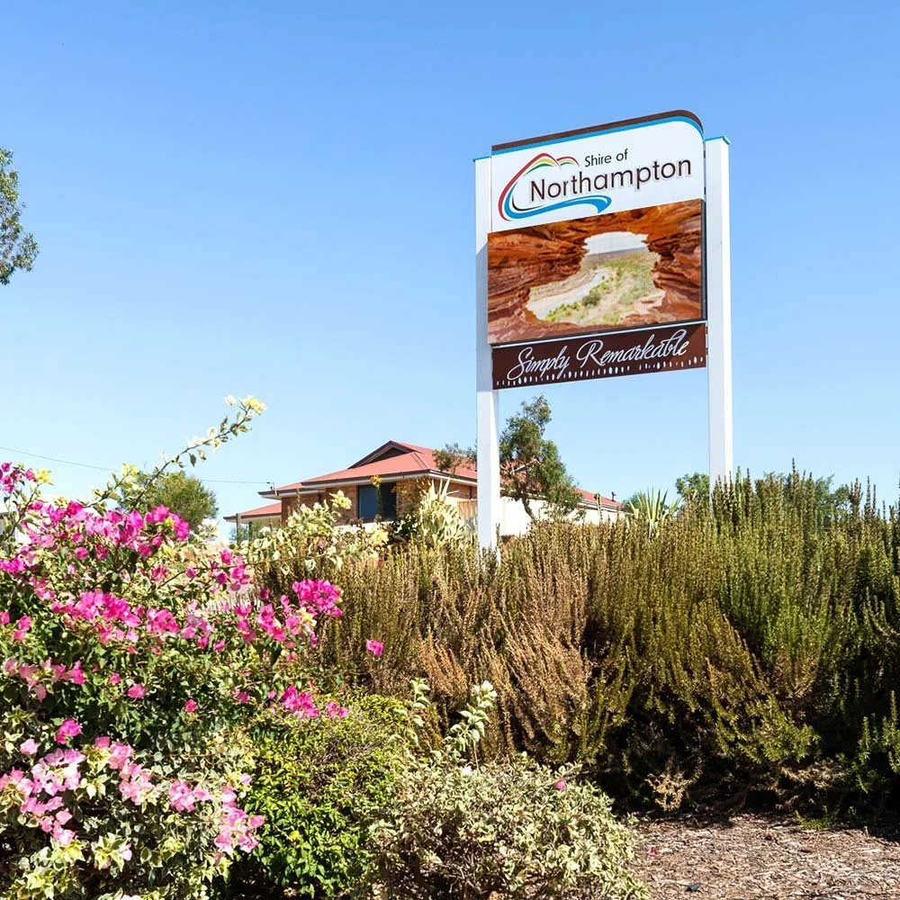 northampton-shire-council-tourism-information-centre-led-sign.webp