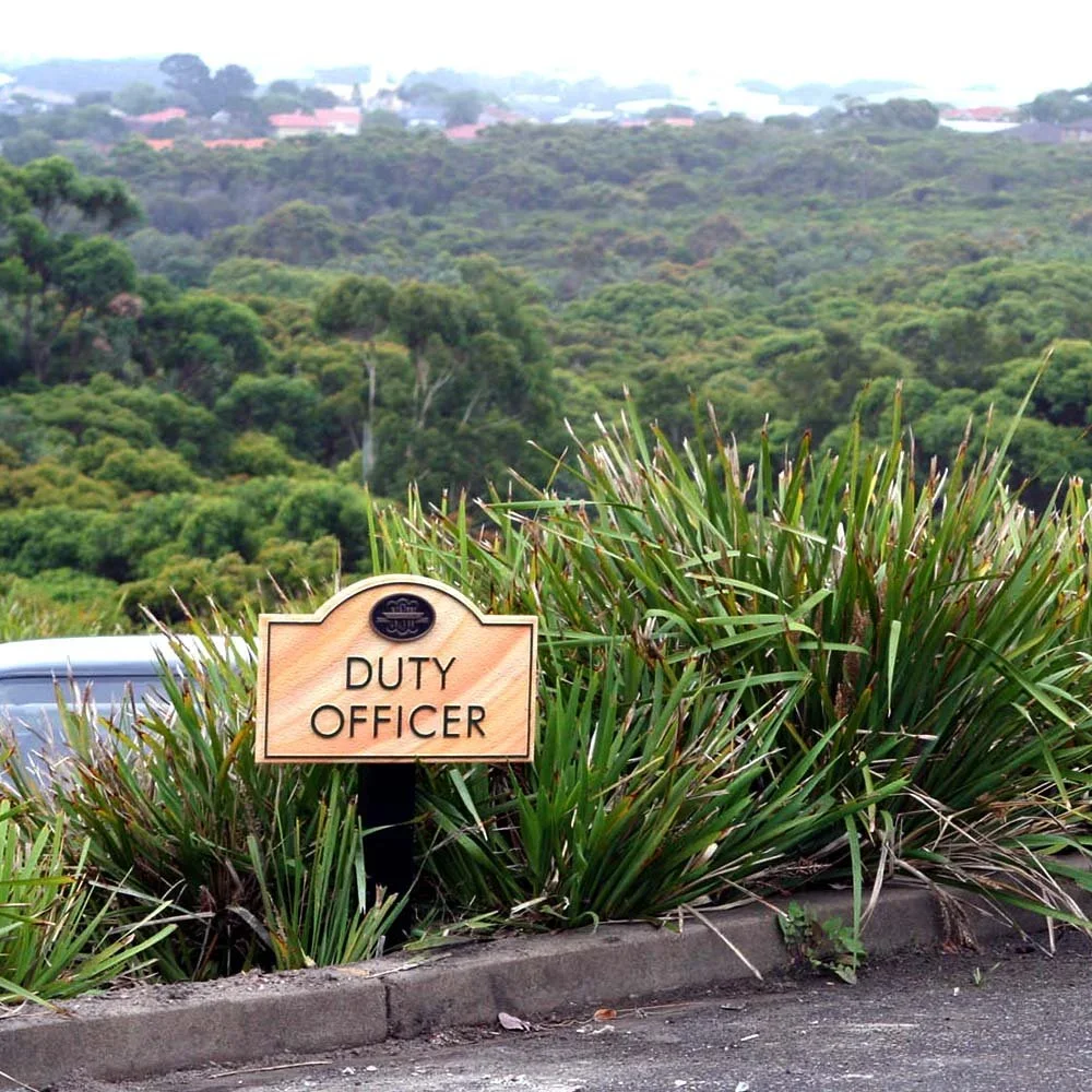 nsw-golf-club-parking-signage.webp