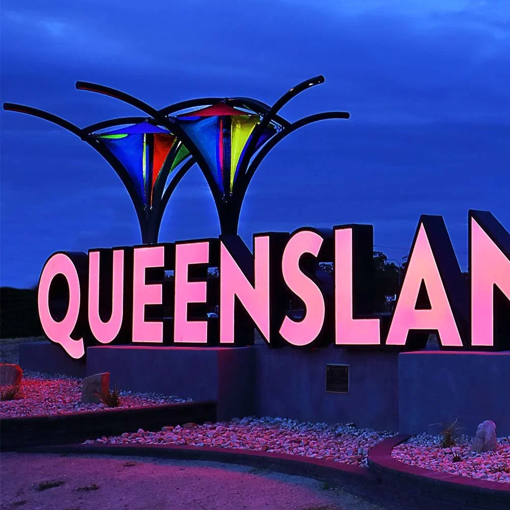 queenslander-gateway-sign-illuminated-entrance-sign.webp