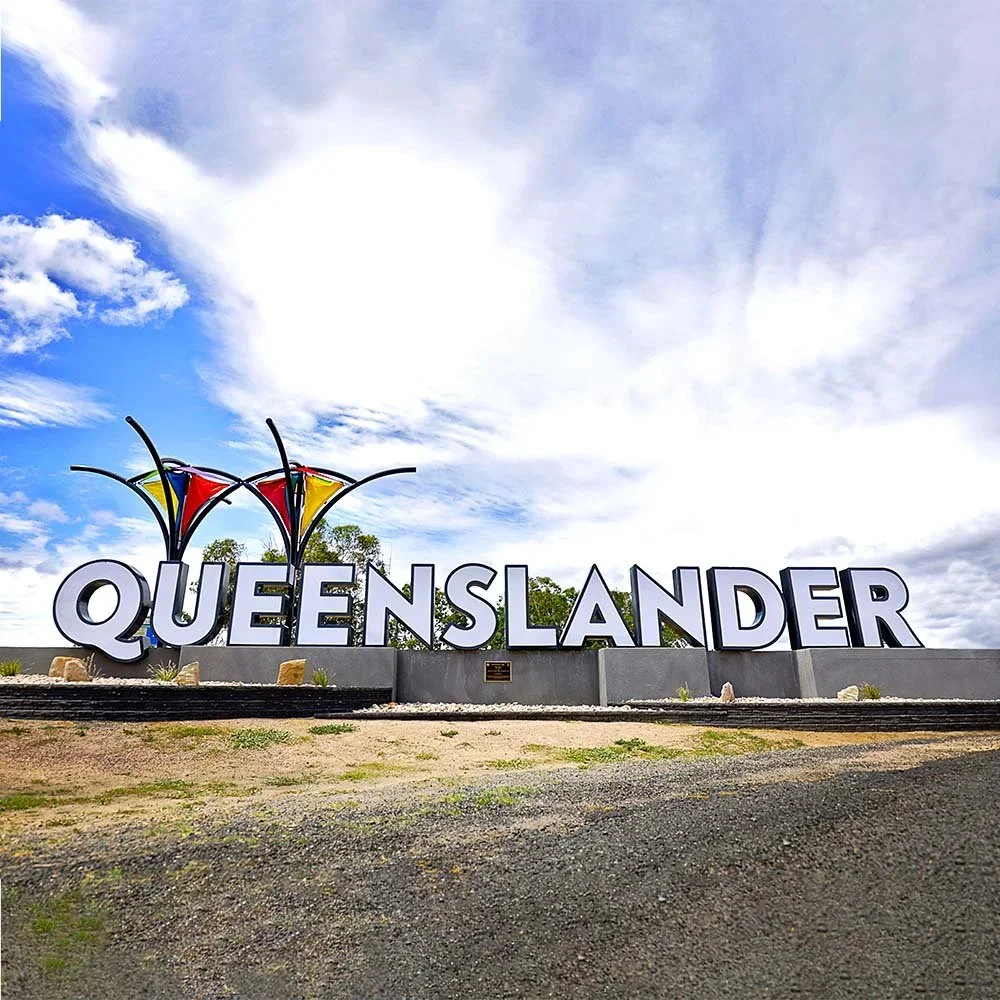 queenslander-state-border-sign.webp