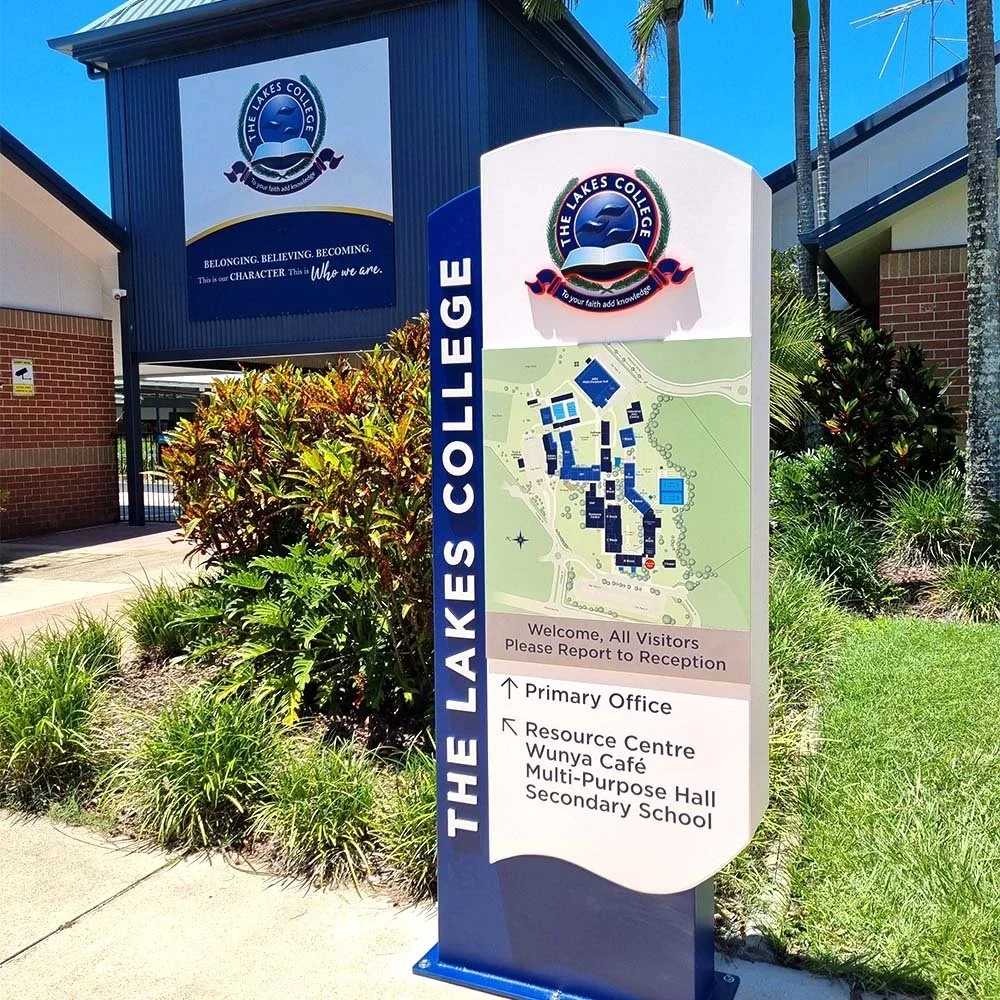 the-lakes-college-campus-map-sign-system.webp