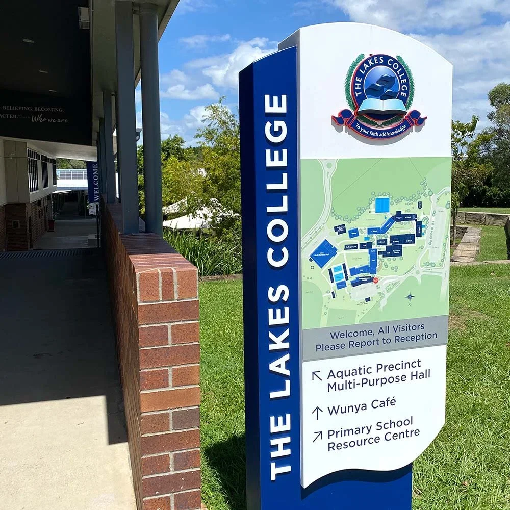 the-lakes-college-directional-map-signage.webp