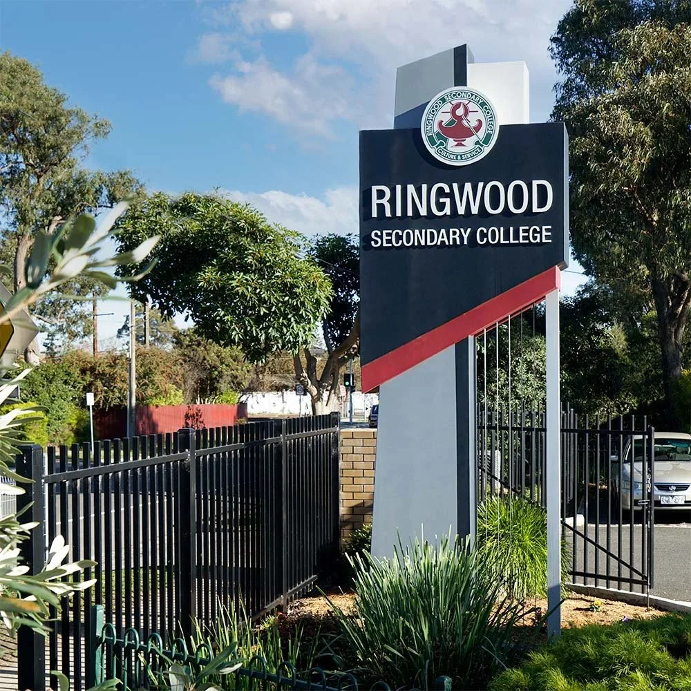 ringwood-secondary-college-monolith-branding-sign-melbourne.webp