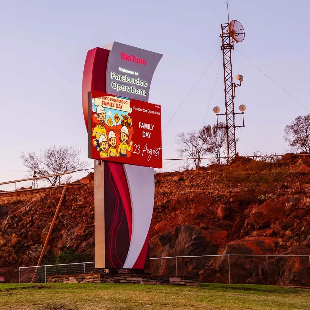 rio-tinto-paraburdoo-operations-centre-electronic-notice-board-sign.webp