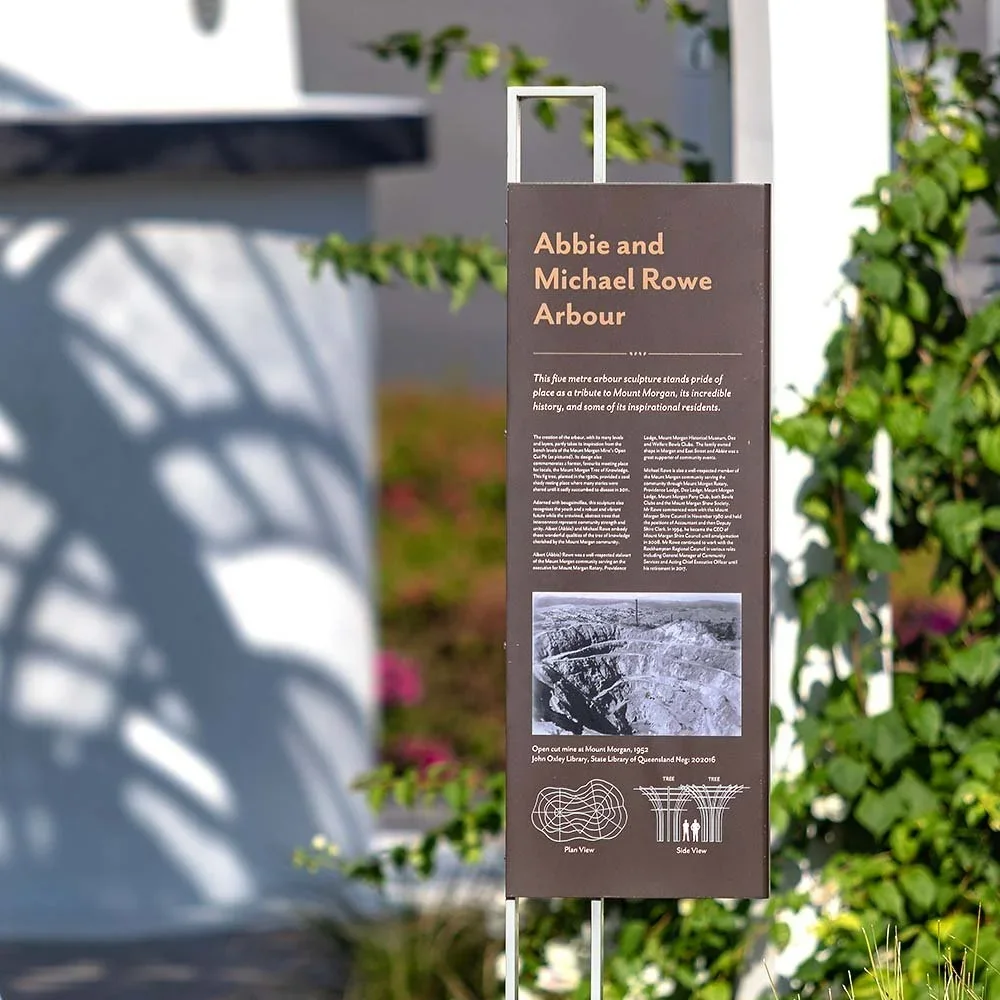 rockhampton-regional-council-park-signage-arbor.webp