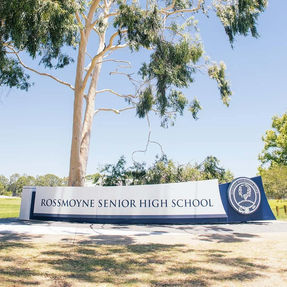 rossmoyne-senior-high-school-monument-signage.webp