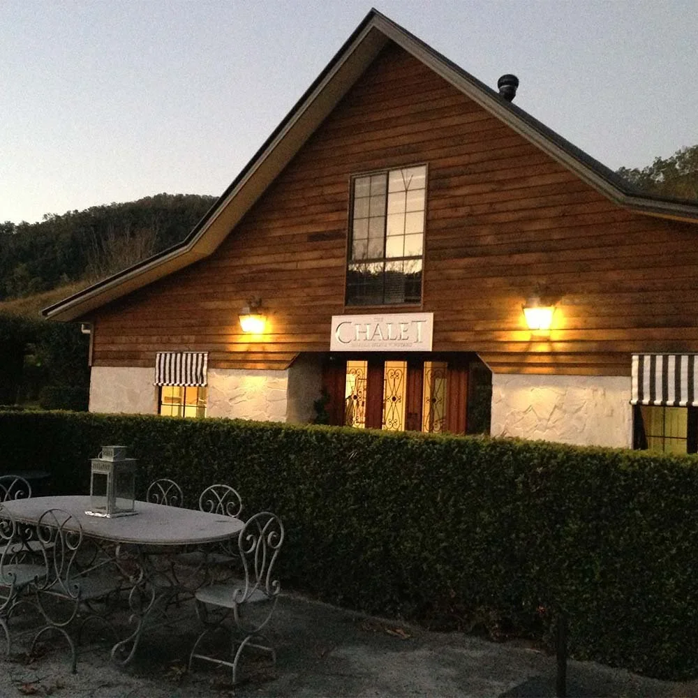 sarabah-estate-winery-chalet-wall-sign.webp