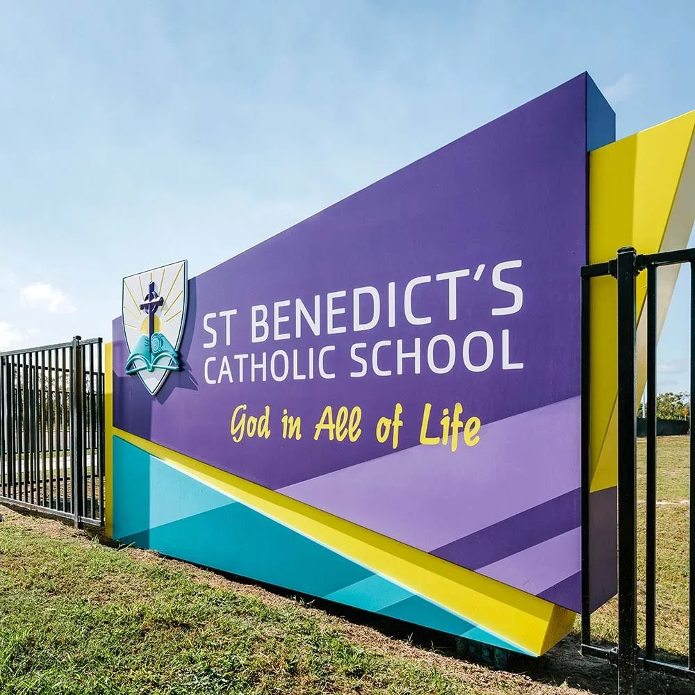 st-benedicts-school-shaw-monument-entrance-signage.webp