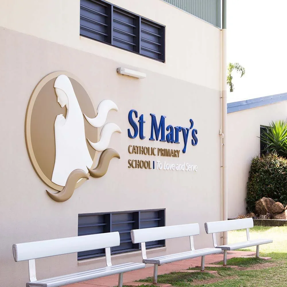 st-marys-catholic-school-rockhampton-wall-signage.webp