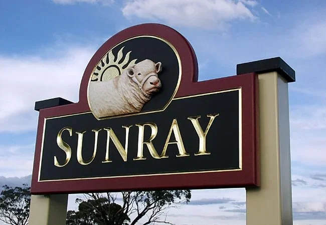 sunray-property-sign.webp