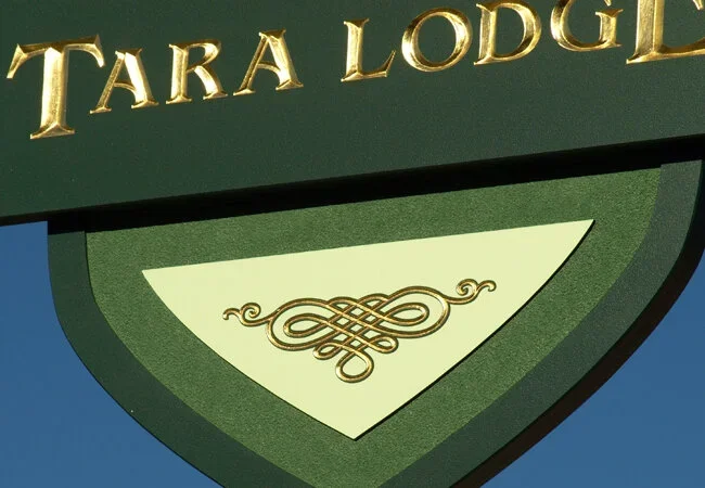 tara-lodge-property-sign-2.webp