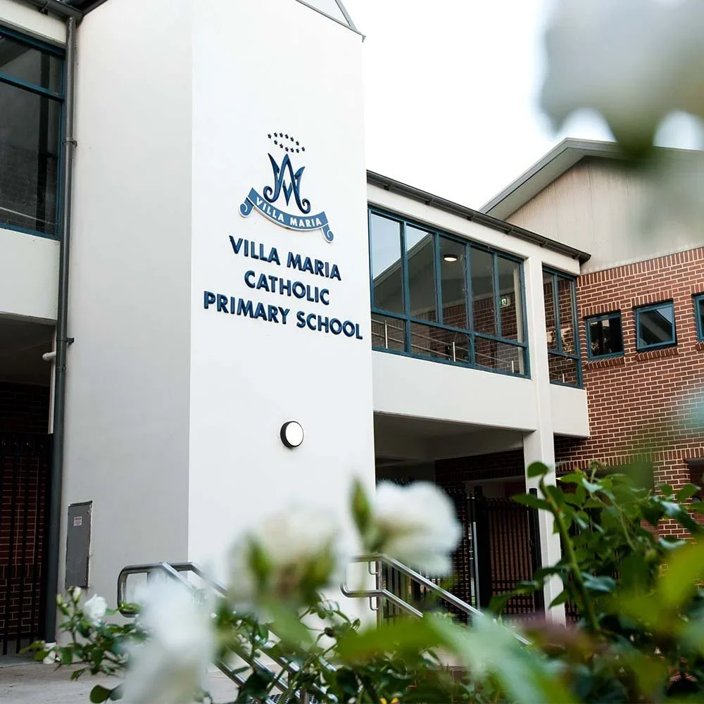 villa-maria-catholic-ps-sydney-wall-sign.webp