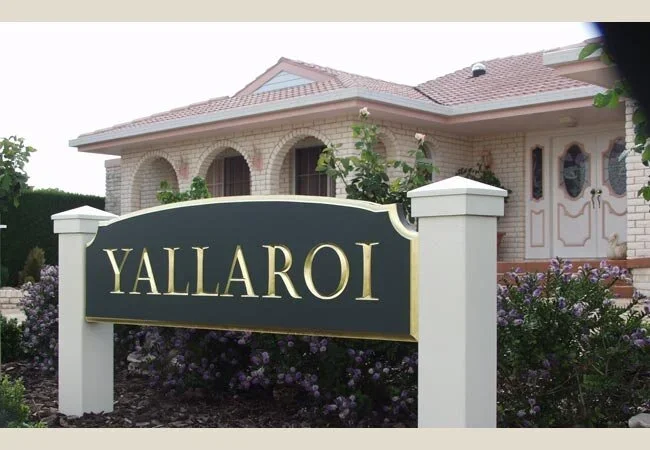 yallaroi-property-sign.webp