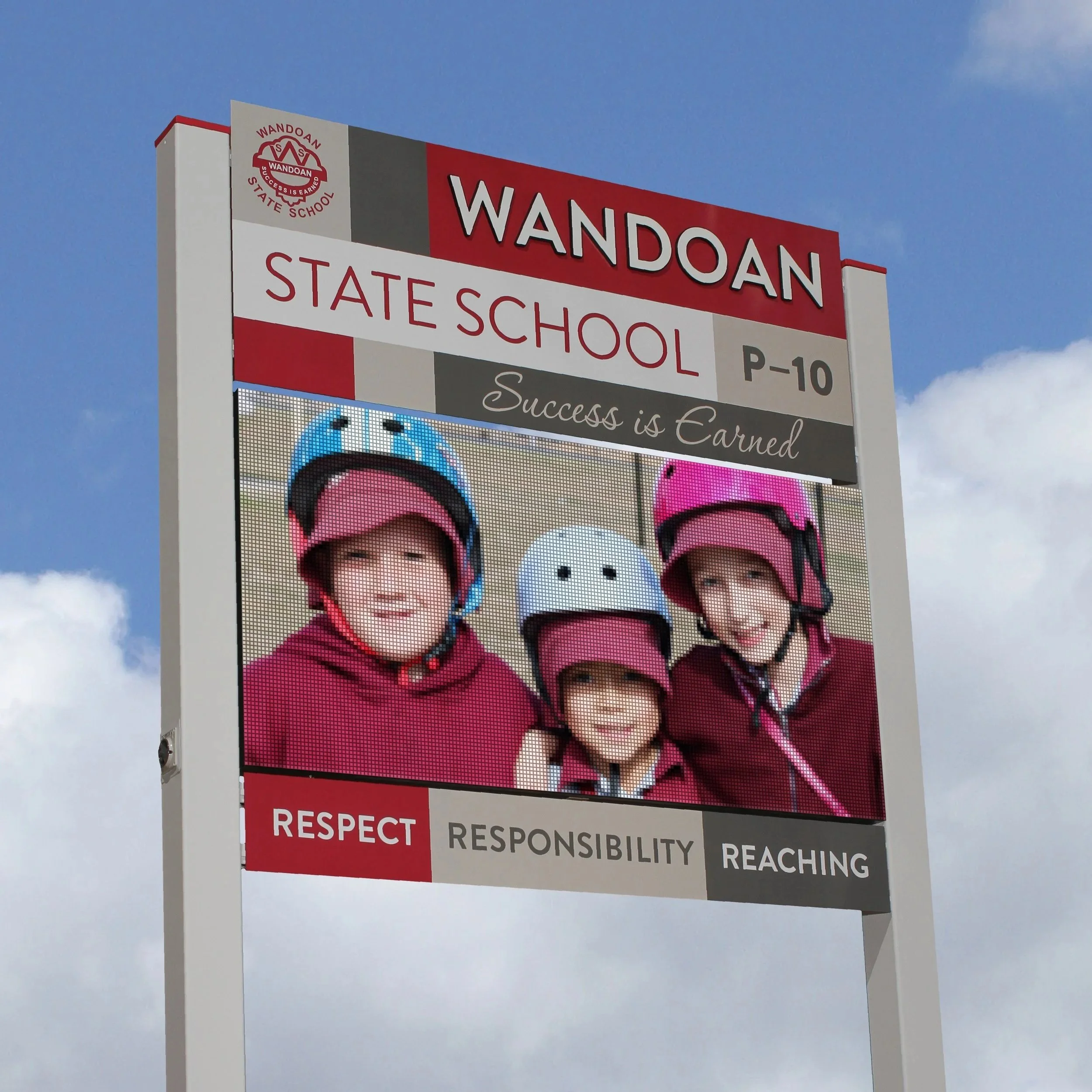 35208-01_Wandoan_State_School_LED_Sign.jpg