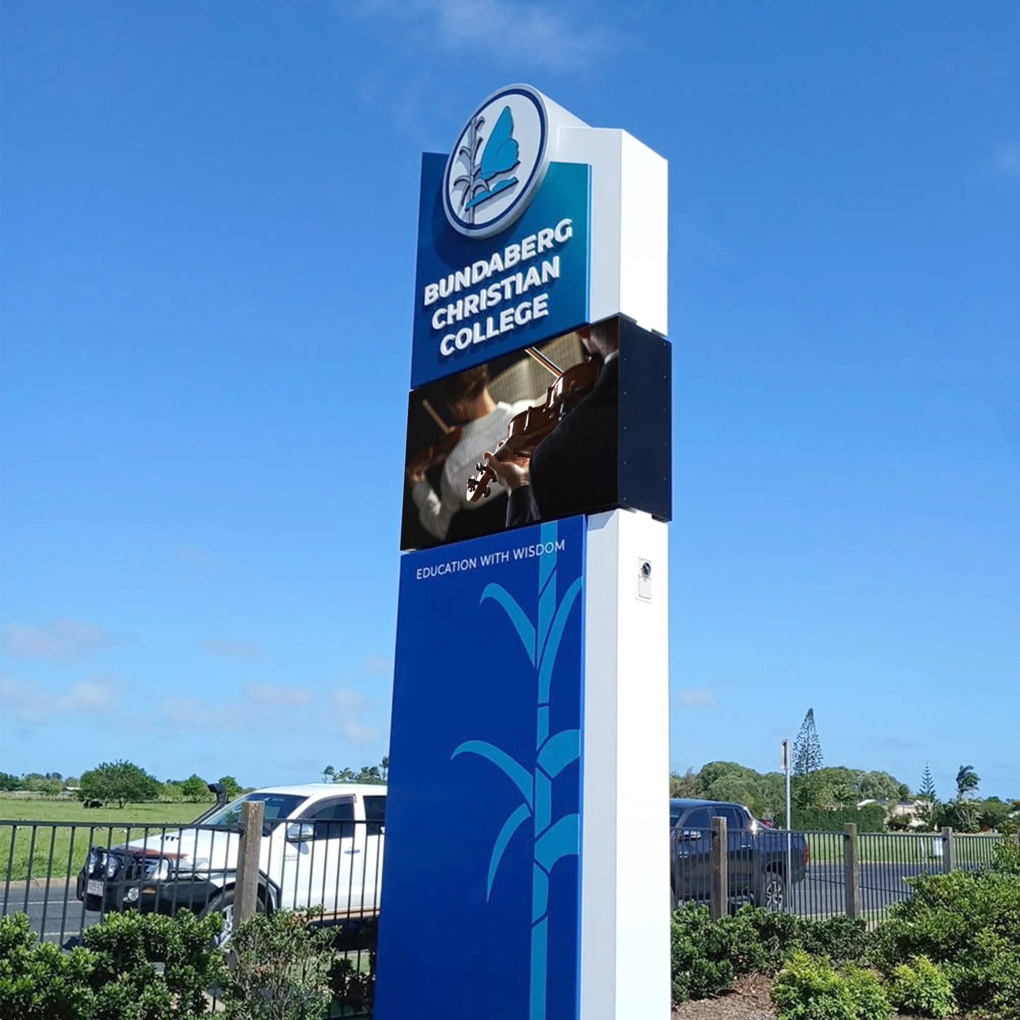LED Pylon Sign - Apex