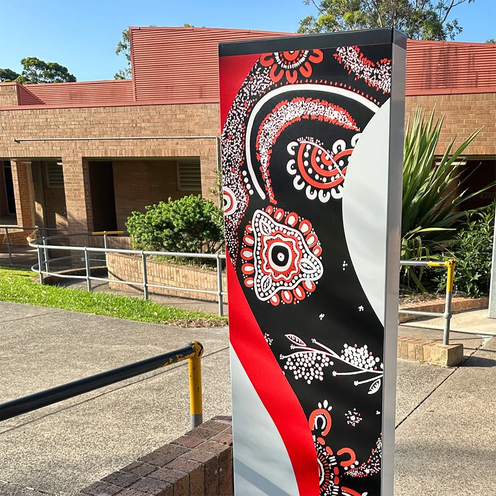 albion-park-high-school-indigenous-artwork-garden-totem-sign.jpg