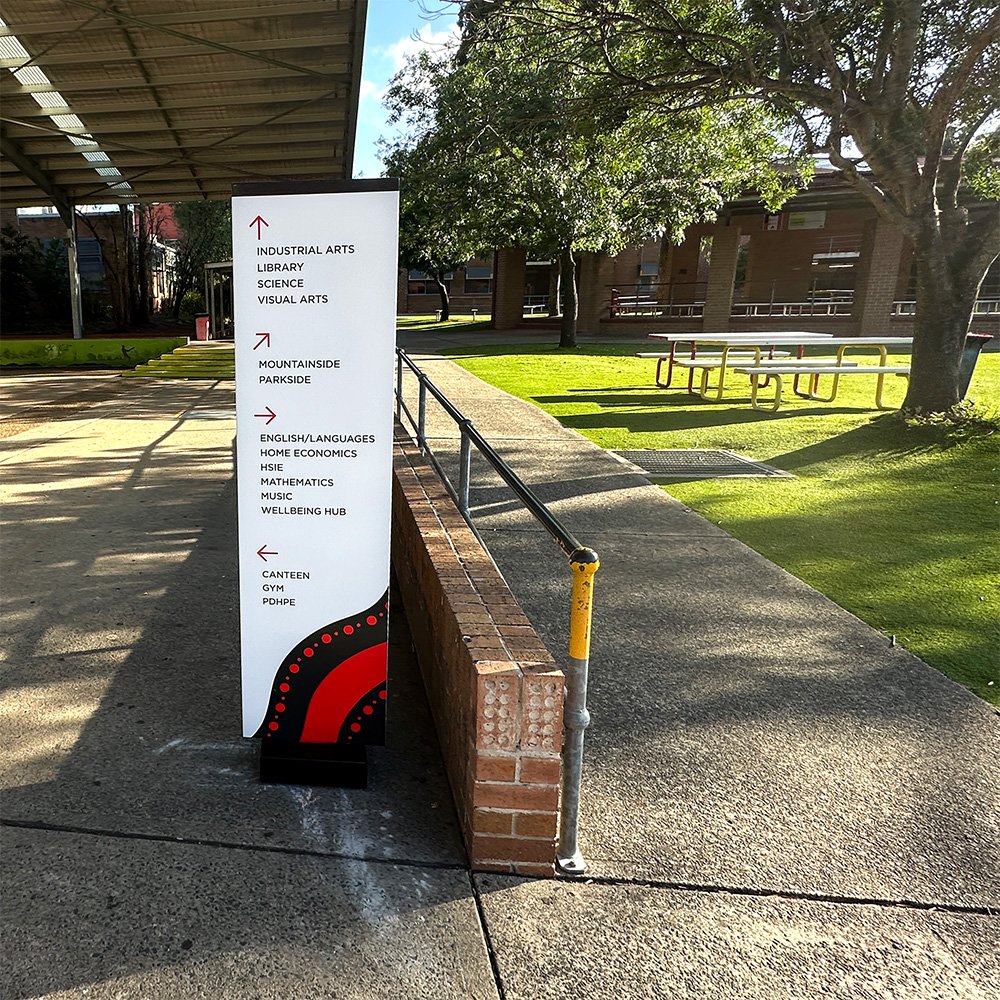 albion-park-high-school-directional-standard-totem-sign.jpg