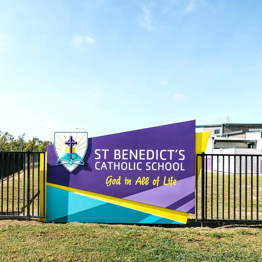 st-benedicts-catholic-school-shaw-entrance-monument-signage-australia.jpg
