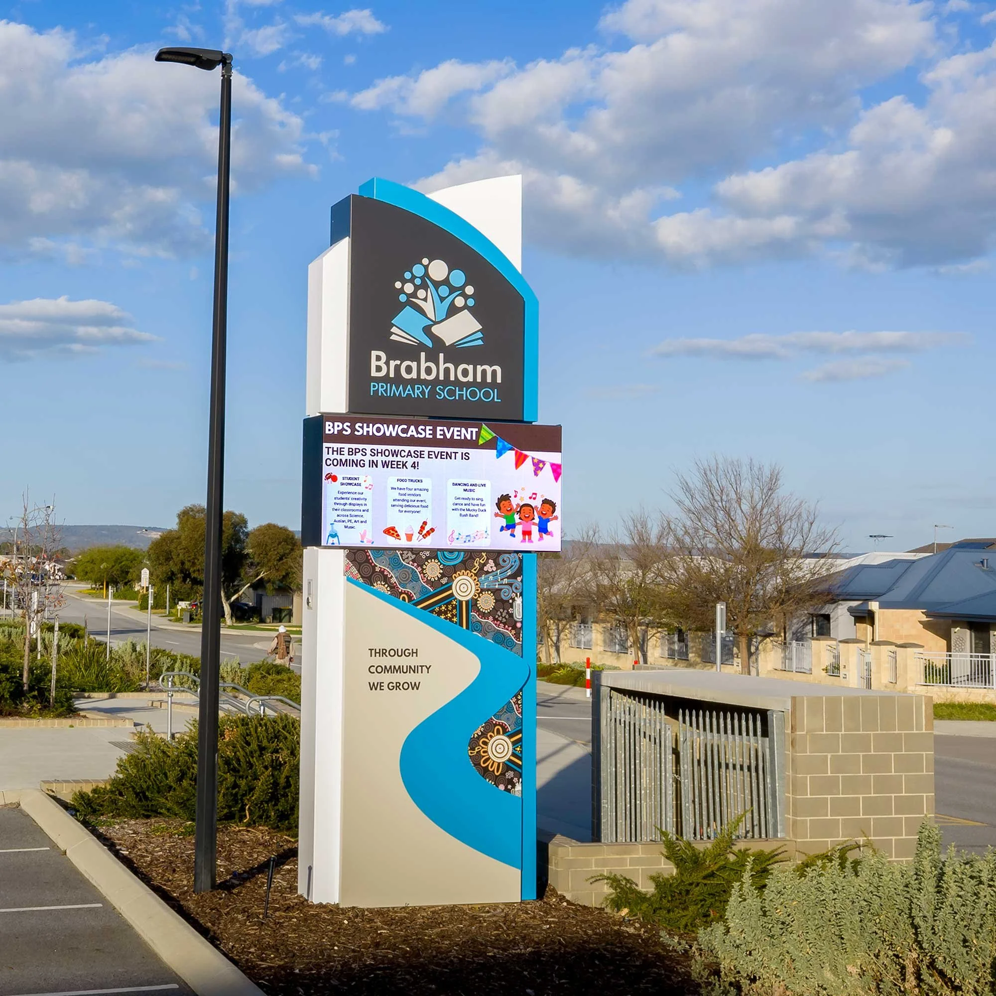 LED Pylon Sign -Vantage