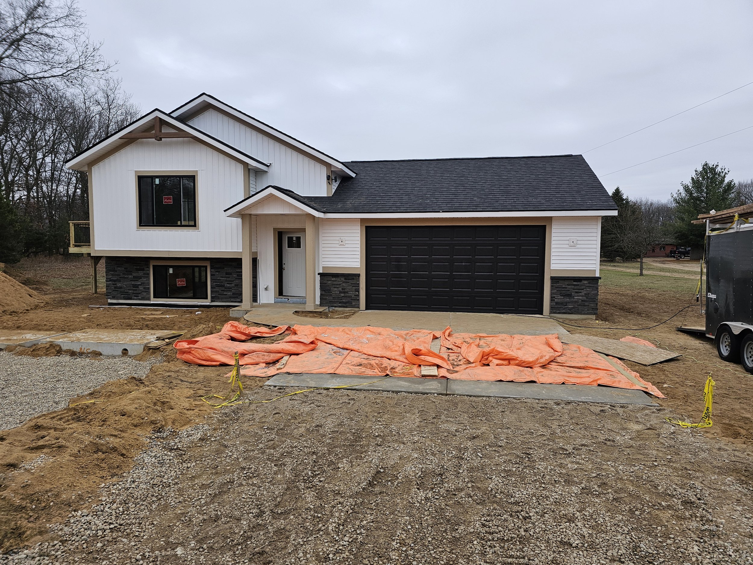 New residential construction designed and built by Oakland construction.