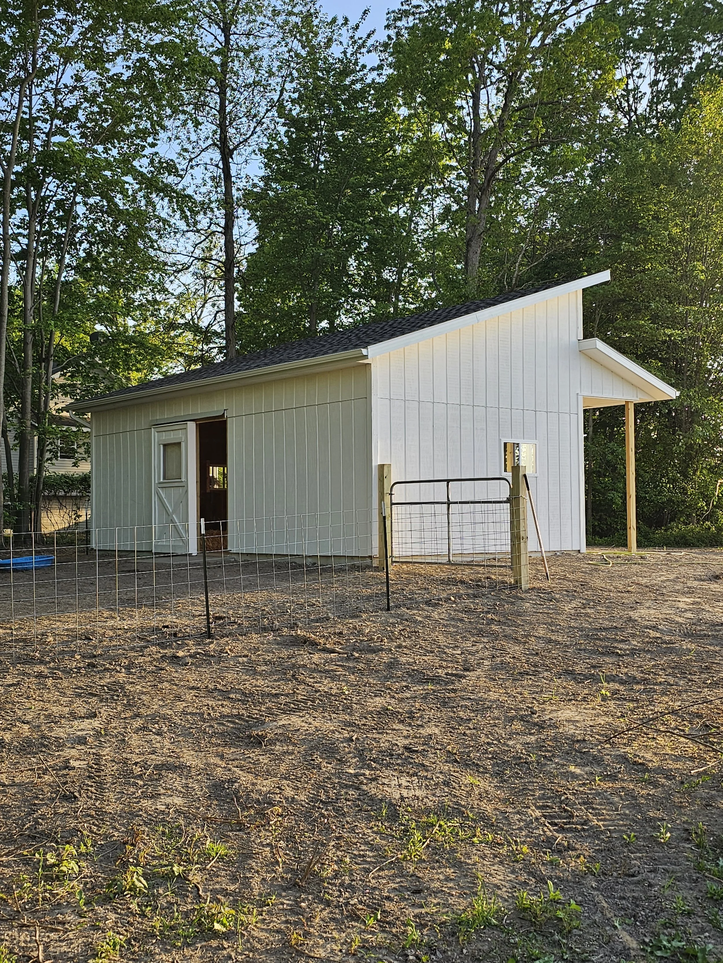 This custom barn built by Oakland construction met the customers design ideas and made it reality with functionality for the livestock and storage needs.