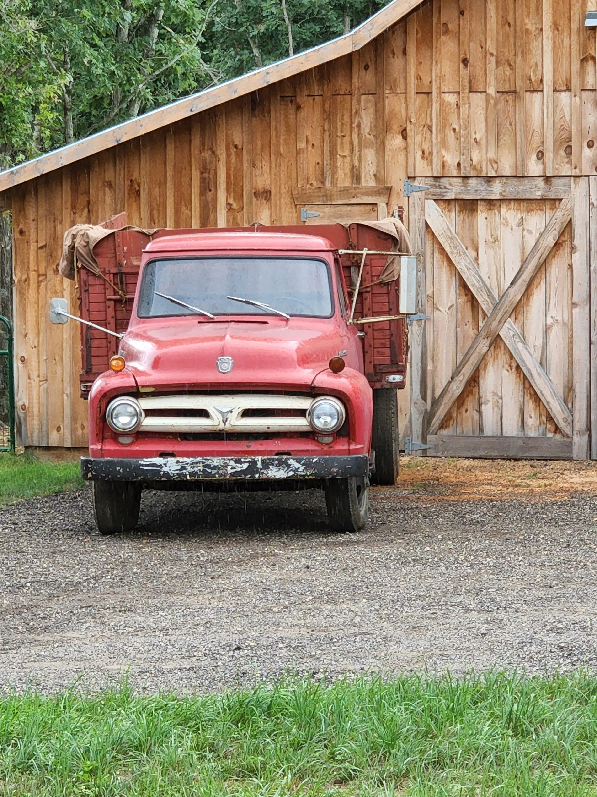 Here at Oakland Construction we like things the old way.