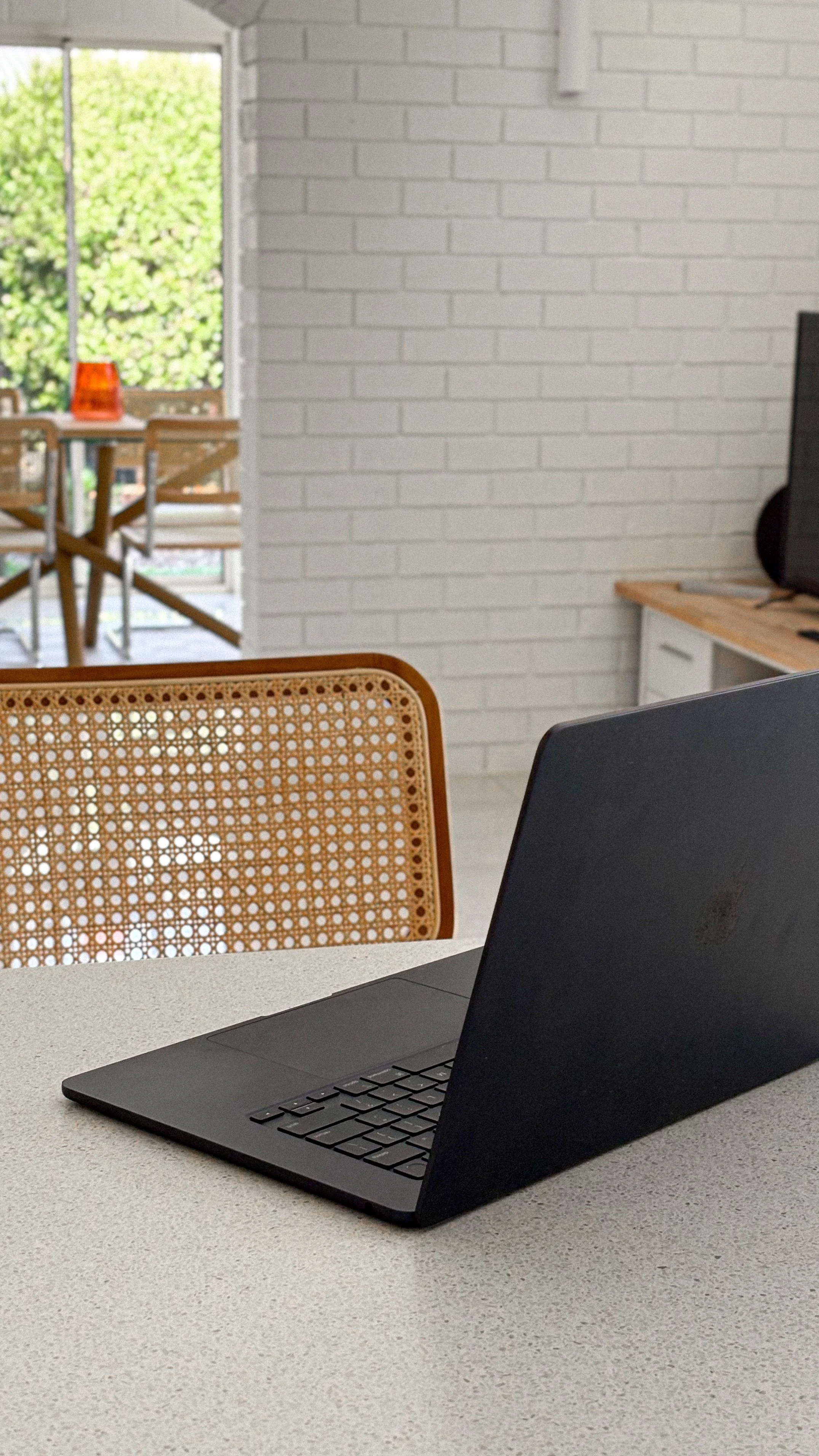 My Go-To Business Tools (And their 2024 Black Friday Deals)