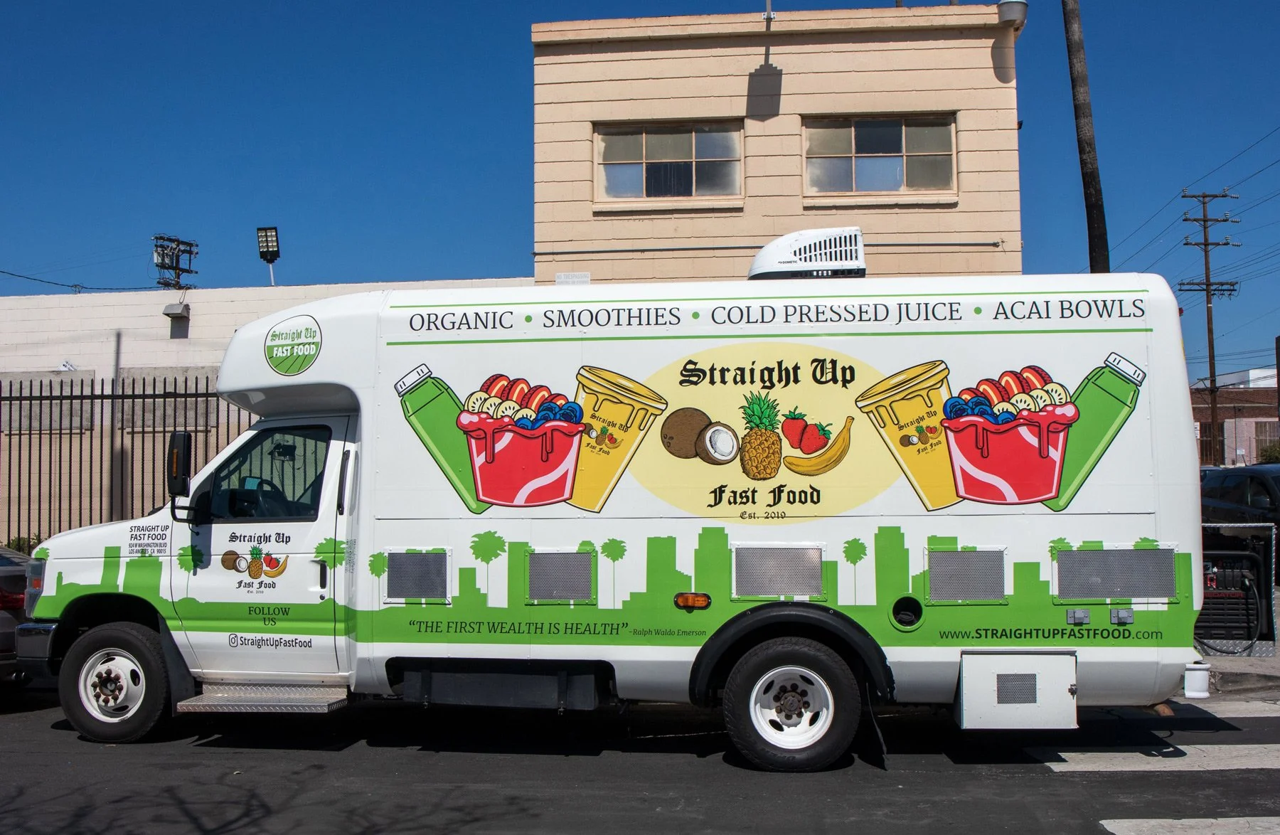 Photo of food truck labeled Straight Up Fast Food