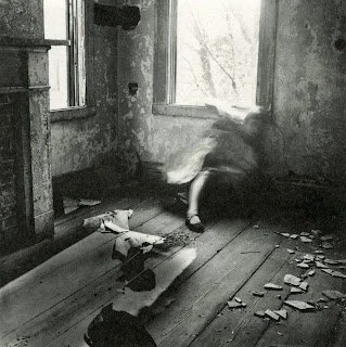Body, Space, and the Anti-Portrait: visual poetry of Francesca Woodman